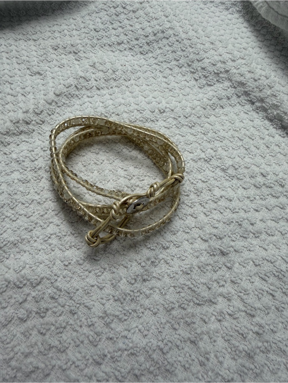 Victoria Emerson Crystal White/Ivory Leather Wrap Bracelet NWOT - Picture 3 of 8